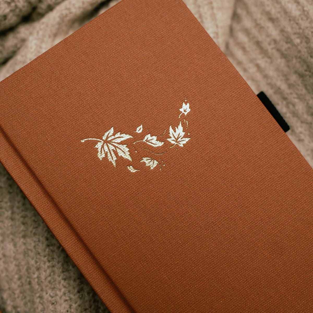 Pocket Swirling Leaves: Dot Grid Notebook